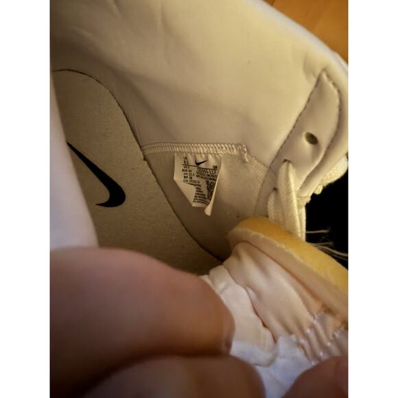 Nike Blazer Mid '77 White Retro High tops US 8.5 40 - Picture 4 of 5